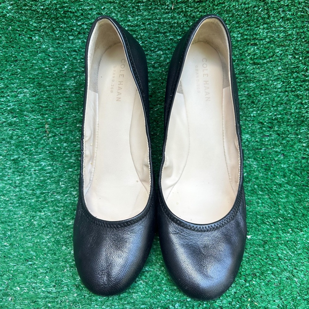Cole Haan Grand 360 Black Leather Wedge Pumps W24526 Womens 7.5 B Slip Resistant